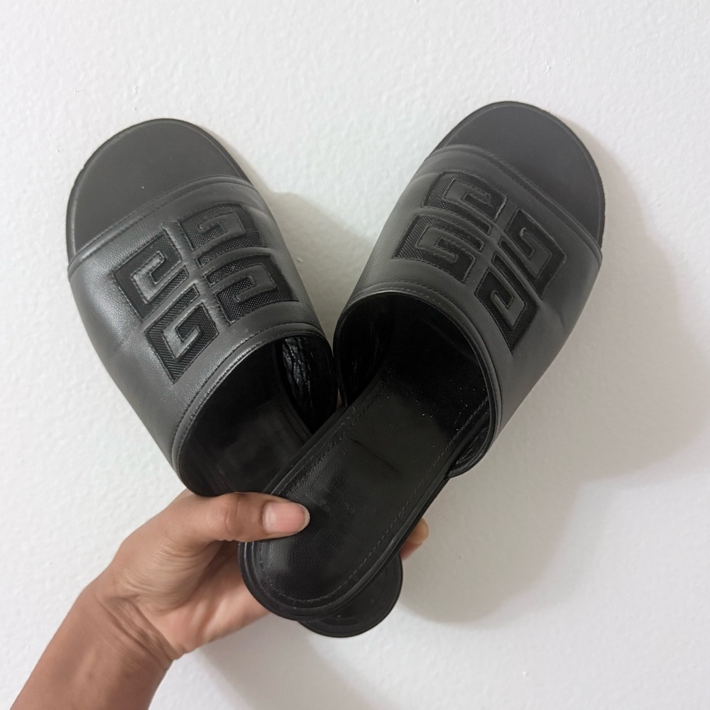 Givenchy 4 G logo slide sandals